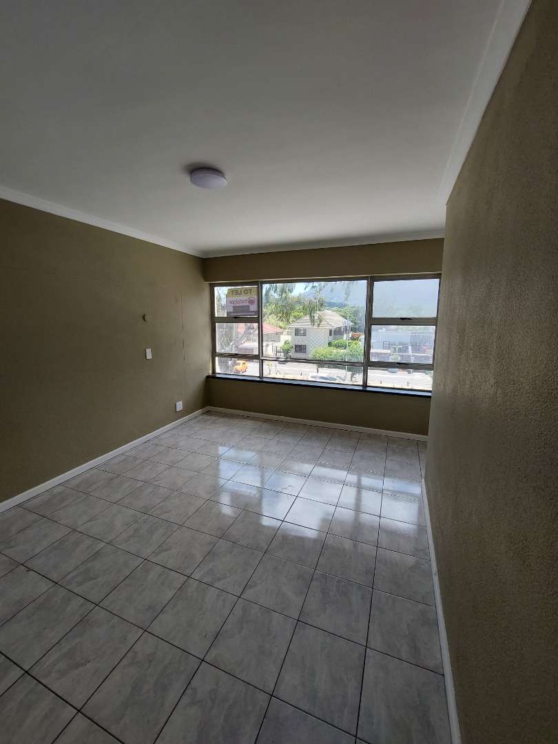 To Let 2 Bedroom Property for Rent in Claremont Western Cape